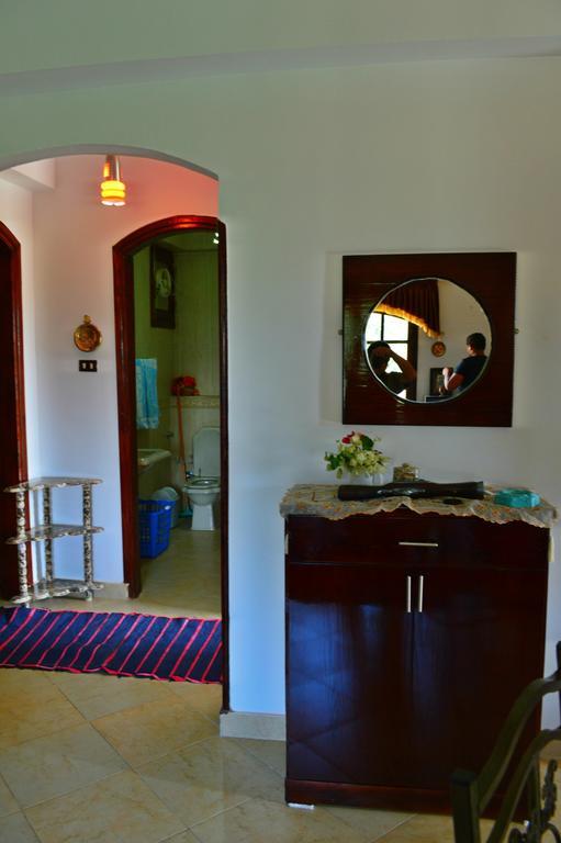 Farida Apartments Луксор Екстериор снимка