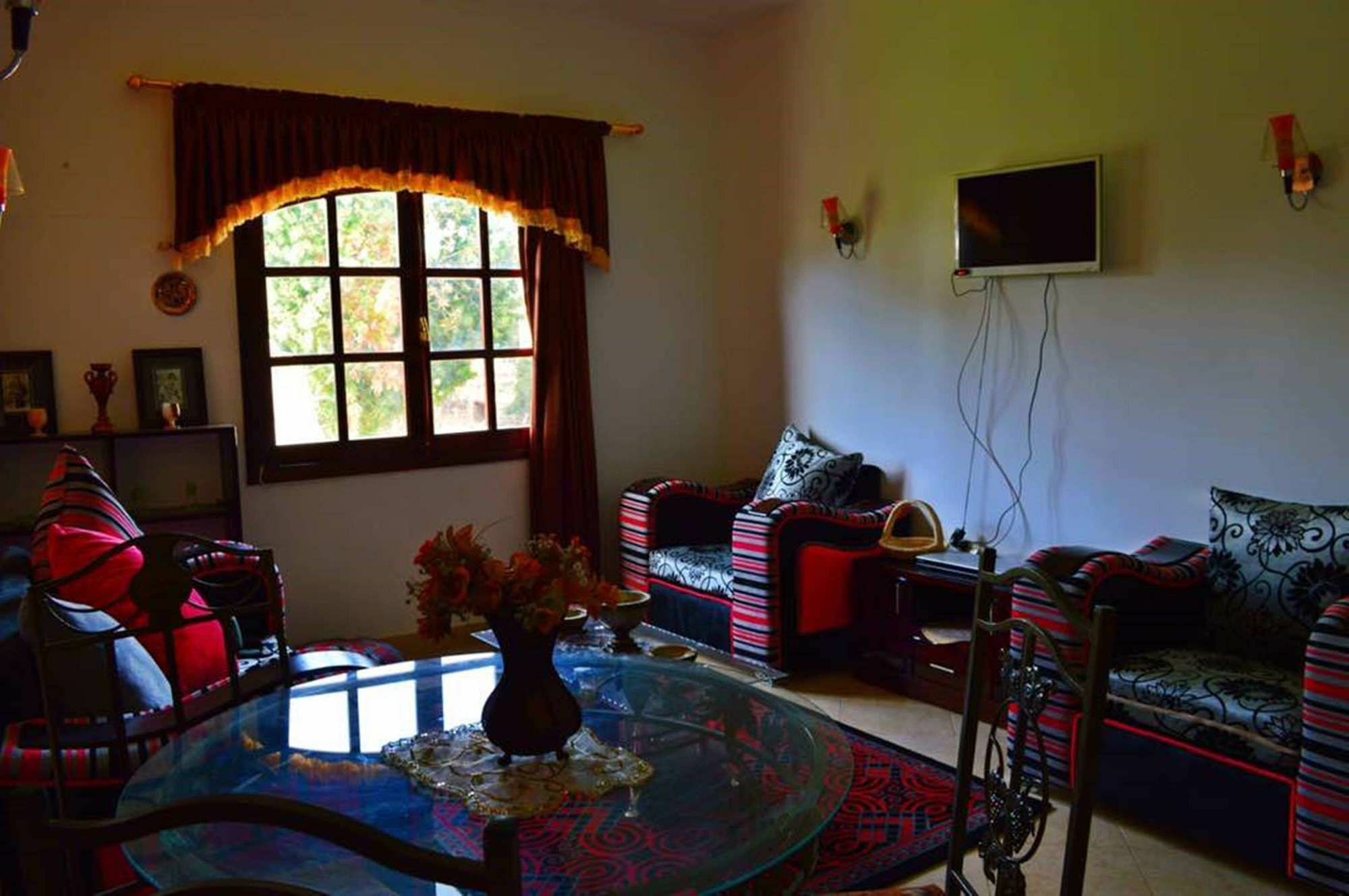Farida Apartments Луксор Екстериор снимка